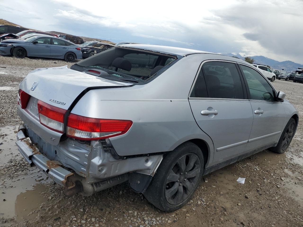 2004 Honda Accord - Image 3