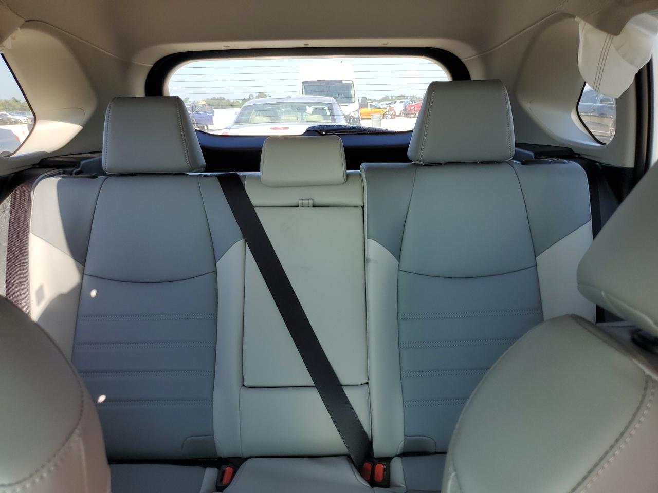 2024 Toyota RAV 4 - Image 10