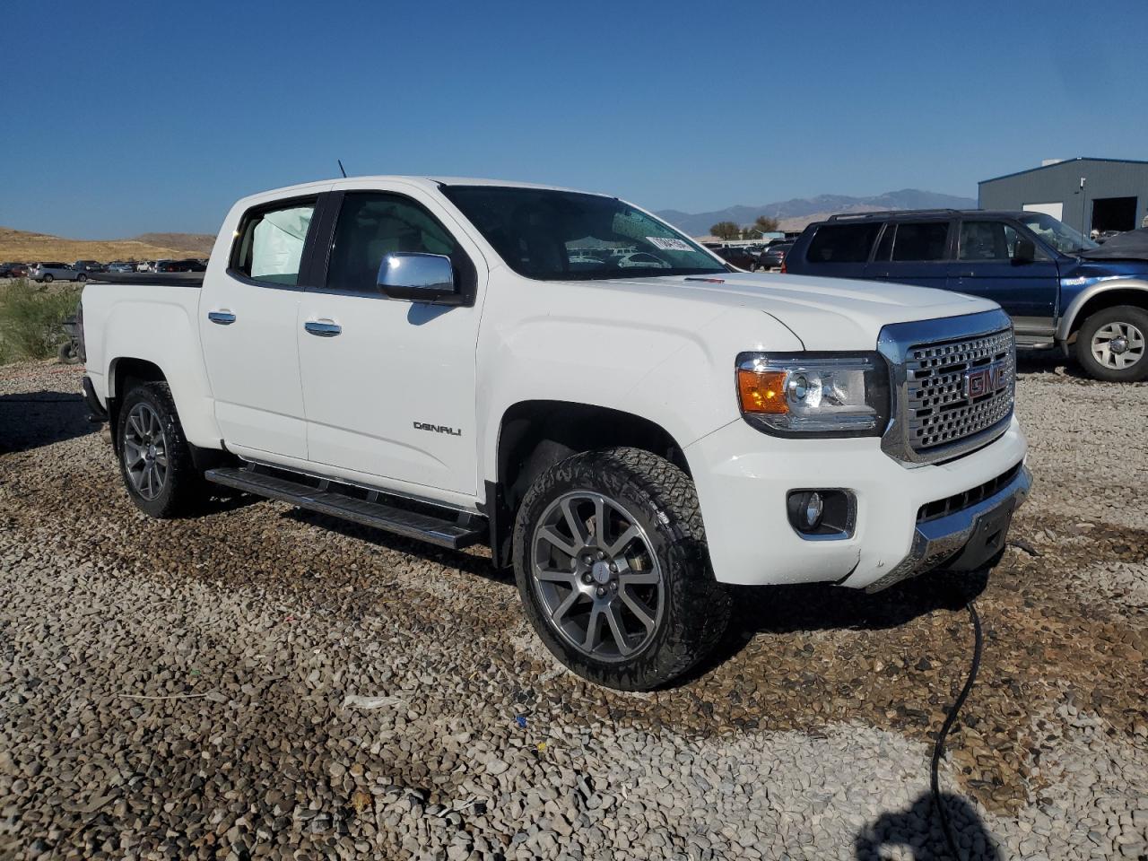 1GTP6EE11H1291755 2017 GMC Canyon Denali