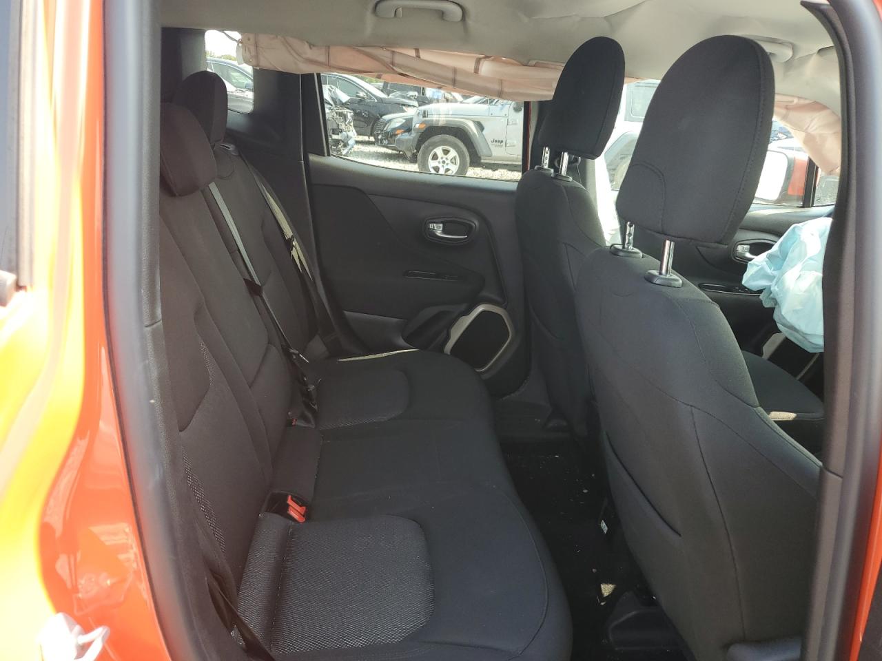 ZACCJBBT1GPC75426 2016 Jeep Renegade Latitude