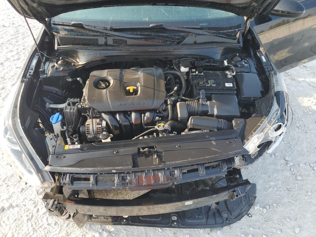 3KPF24AD2KE133012 2019 Kia Forte Fe