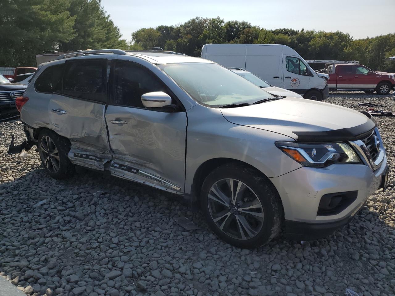 2019 Nissan Pathfinder S VIN: 5N1DR2MM5KC618976 Lot: 70432374