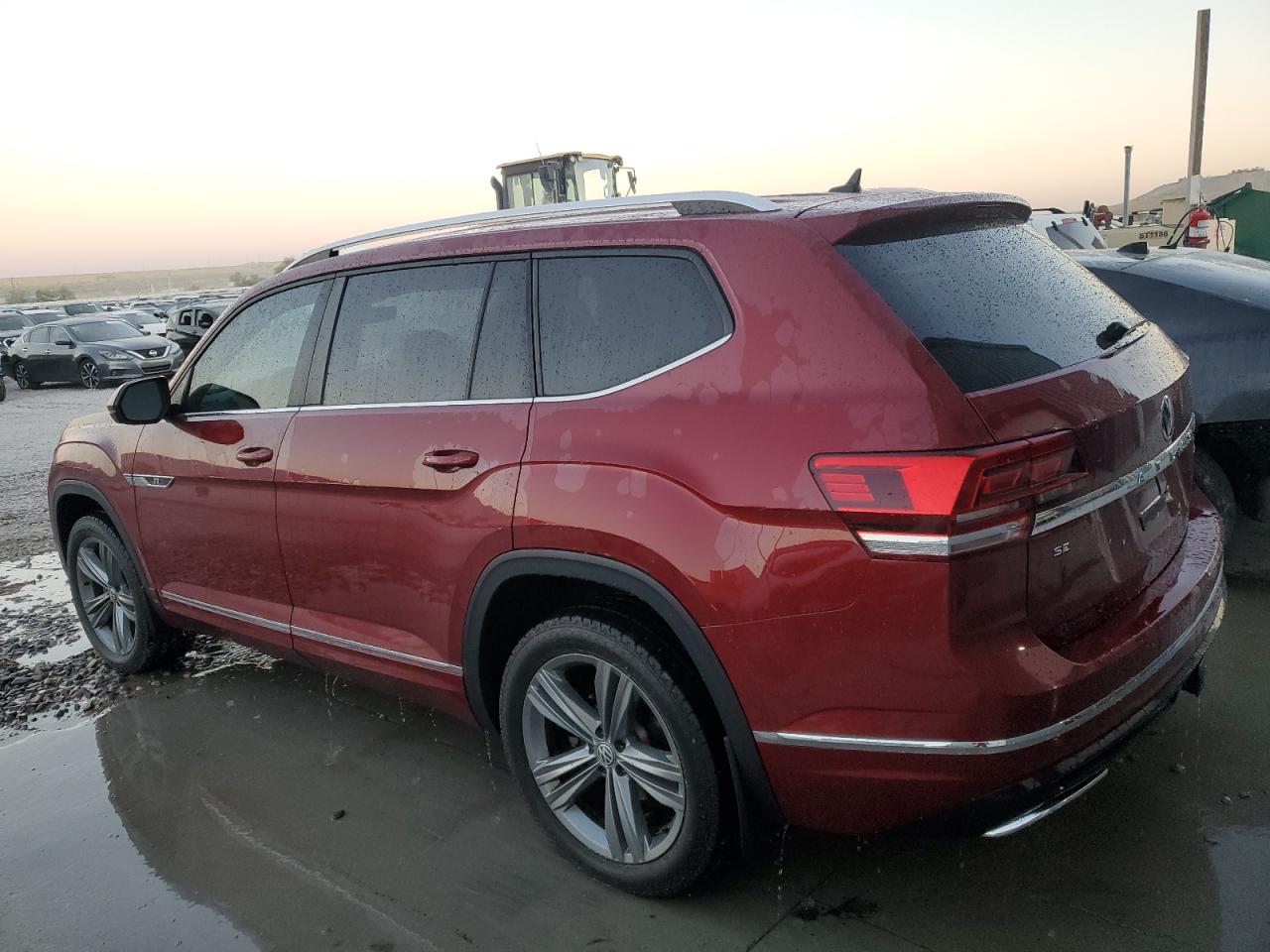 2018 Volkswagen Atlas - Image 2