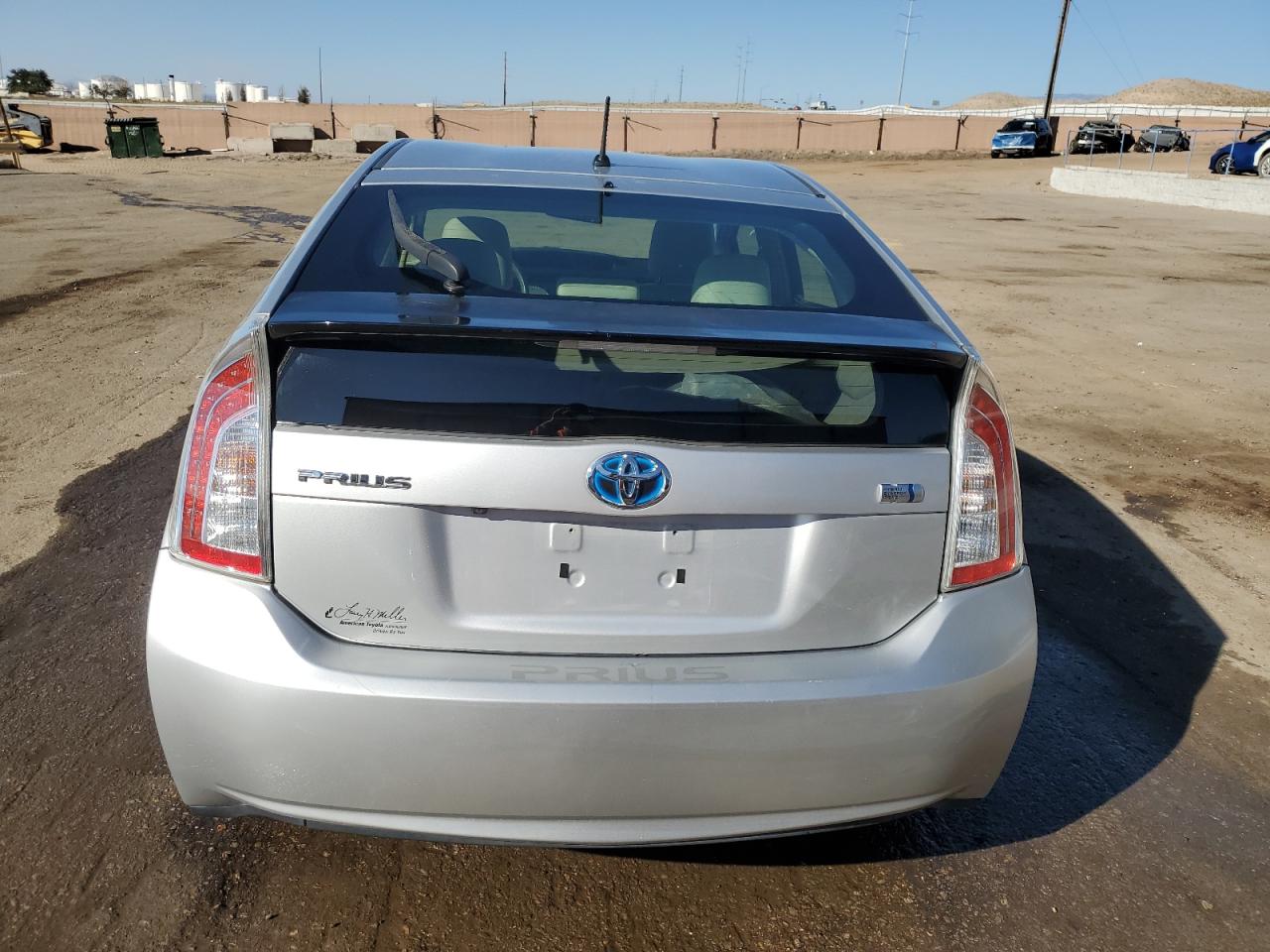 JTDKN3DU9F0472859 2015 Toyota Prius