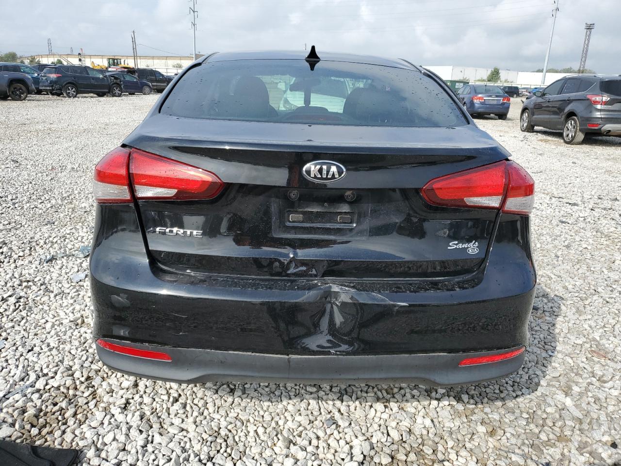 3KPFK4A74HE118952 2017 Kia Forte Lx