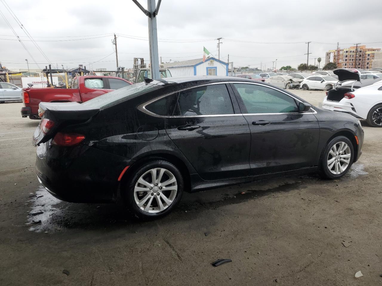 2016 Chrysler 200 - Image 3