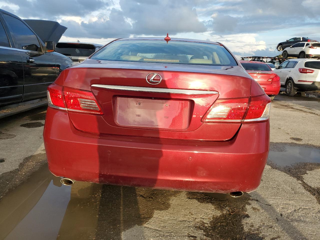 JTHBK1EG7B2429639 2011 Lexus Es 350