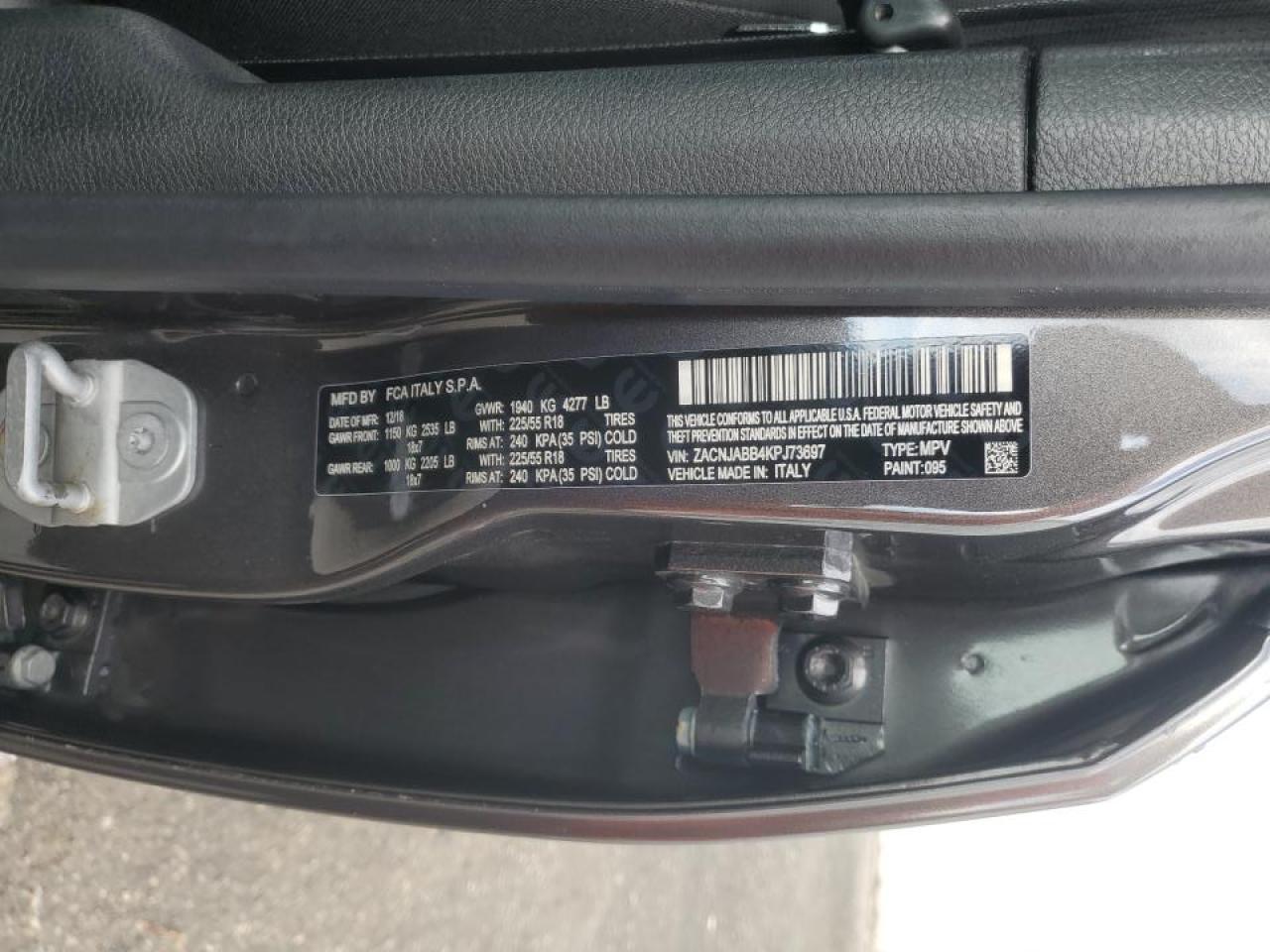 ZACNJABB4KPJ73697 2019 Jeep Renegade Latitude