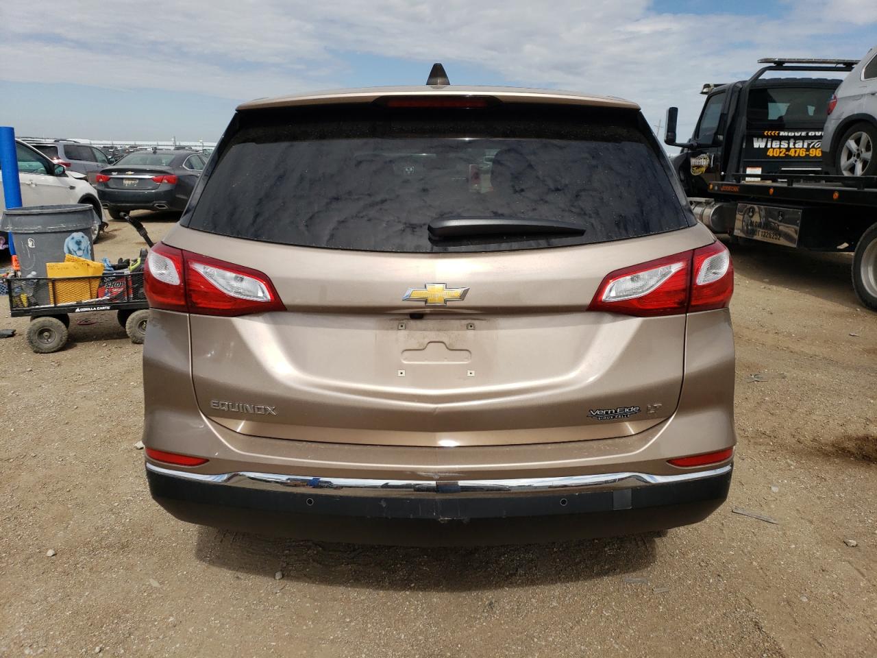 2GNAXKEV4K6175725 2019 Chevrolet Equinox Lt