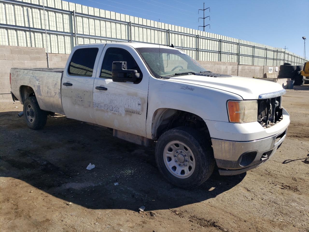 2013 GMC Sierra - Image 4