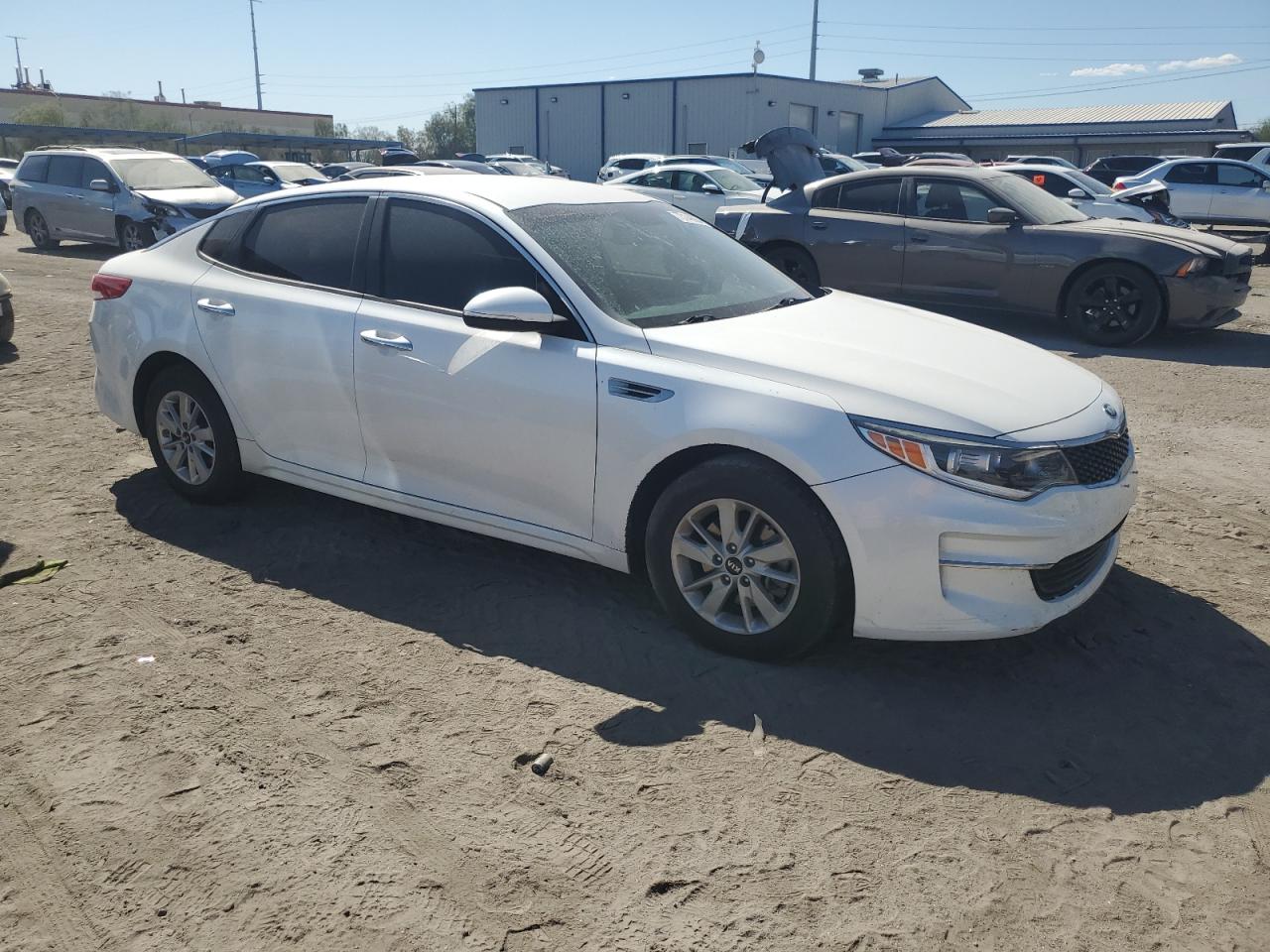 KNAGT4L3XG5074846 2016 Kia Optima Lx