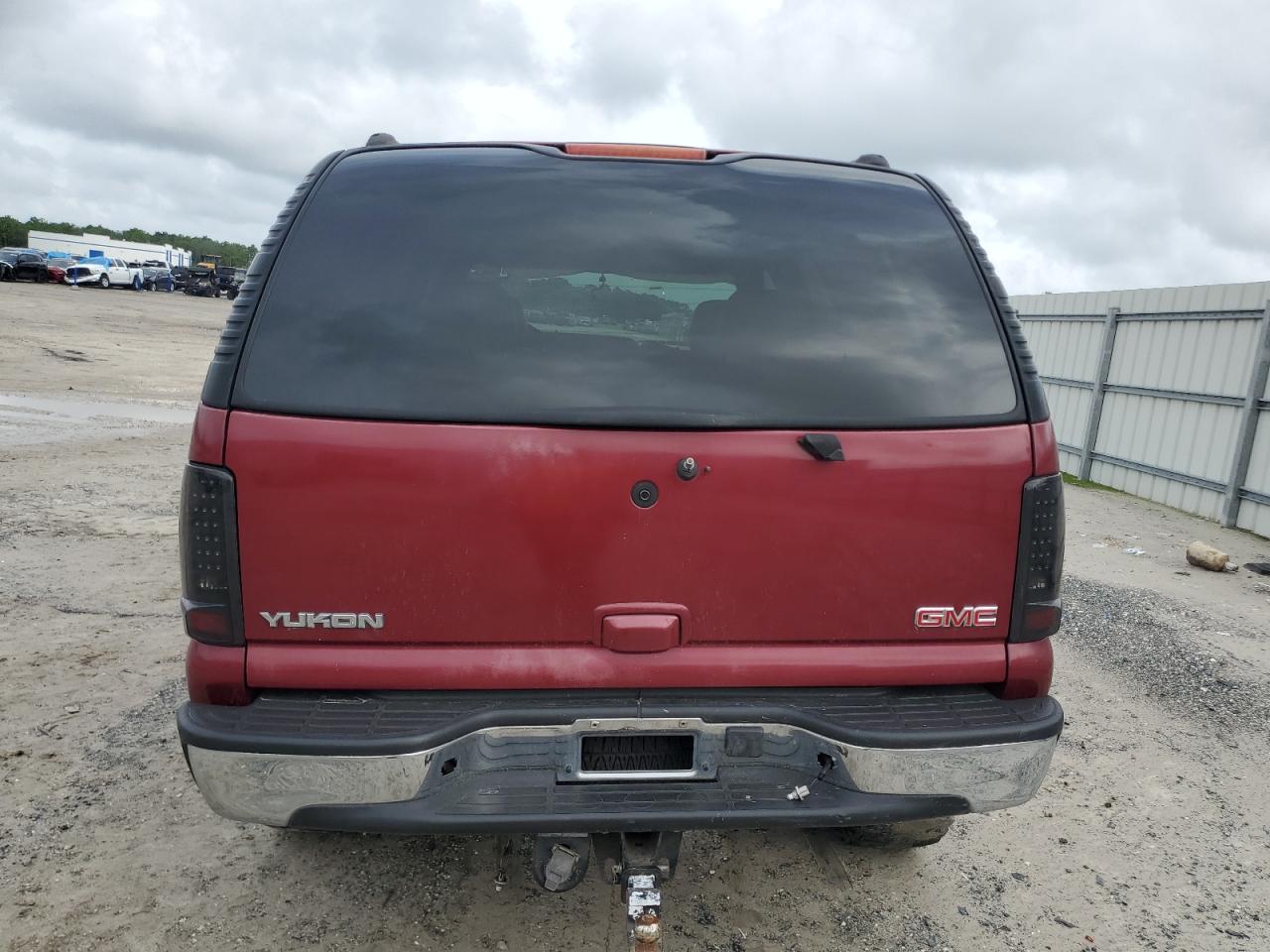 1GKEC13V15J147685 2005 GMC Yukon