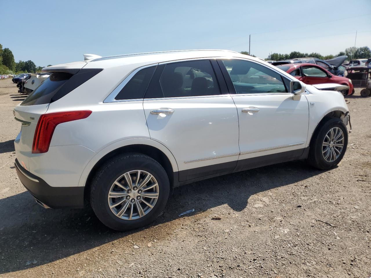 2019 Cadillac XT5 - Image 3