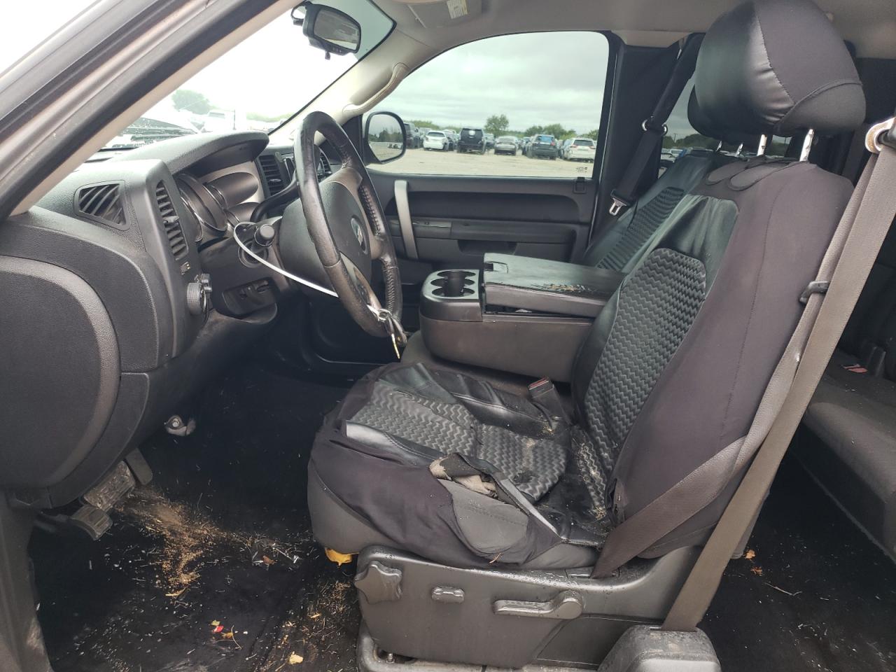 2010 Chevrolet Silverado C1500 Lt VIN: 1GCSCSE09AZ190933 Lot: 69374054