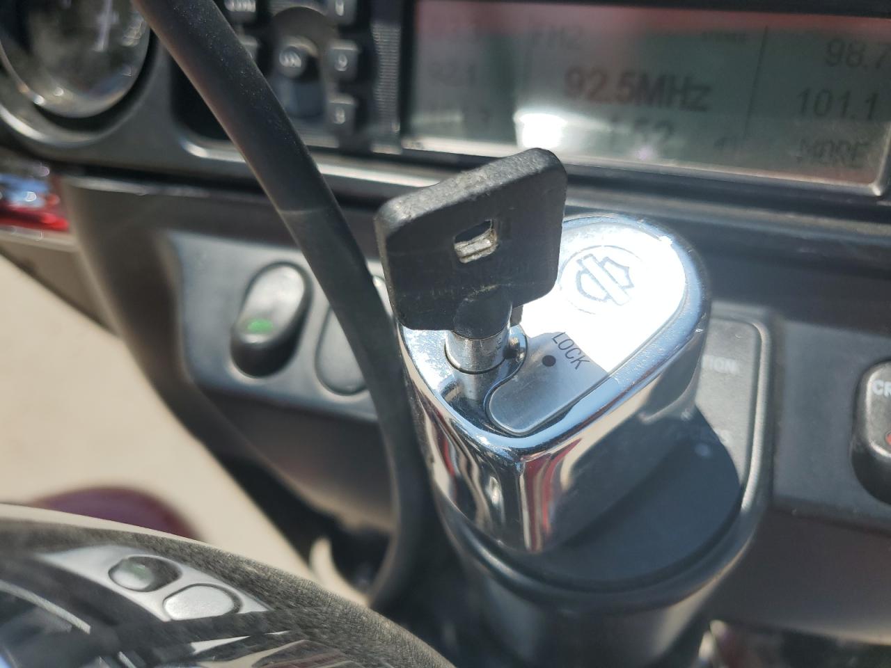 2013 Harley-Davidson Flhtc Electra Glide Classic VIN: 1HD1FFM11DB690391 Lot: 70710734