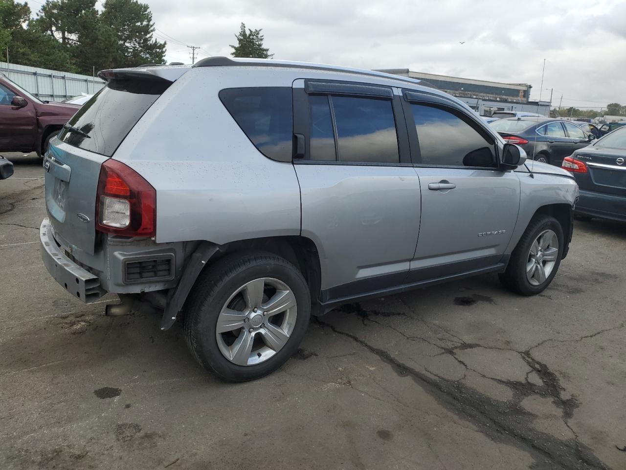 1C4NJCEA8FD191299 2015 Jeep Compass Latitude