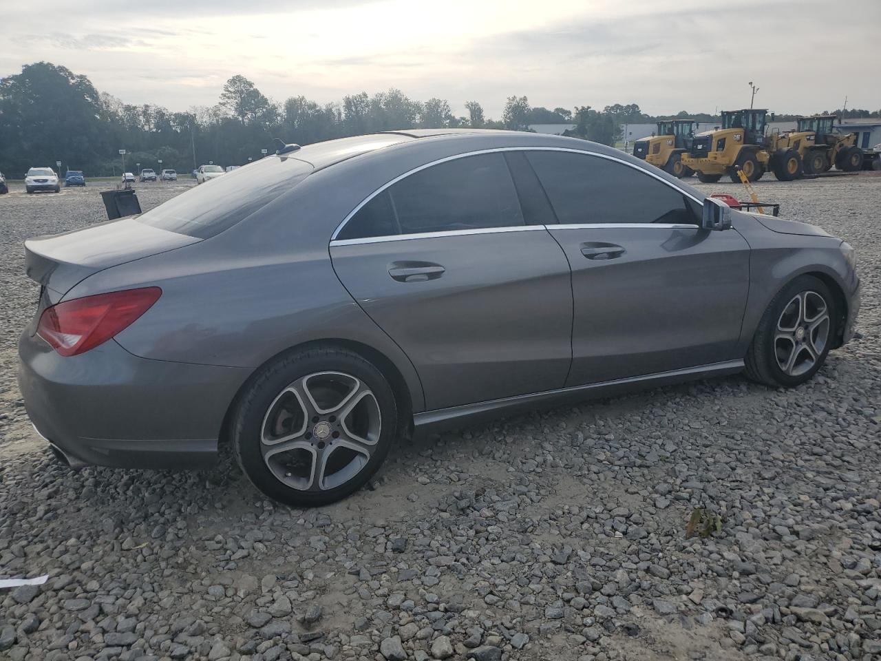 VIN WDDSJ4EB0EN039131 2014 MERCEDES-BENZ CLA-CLASS no.3