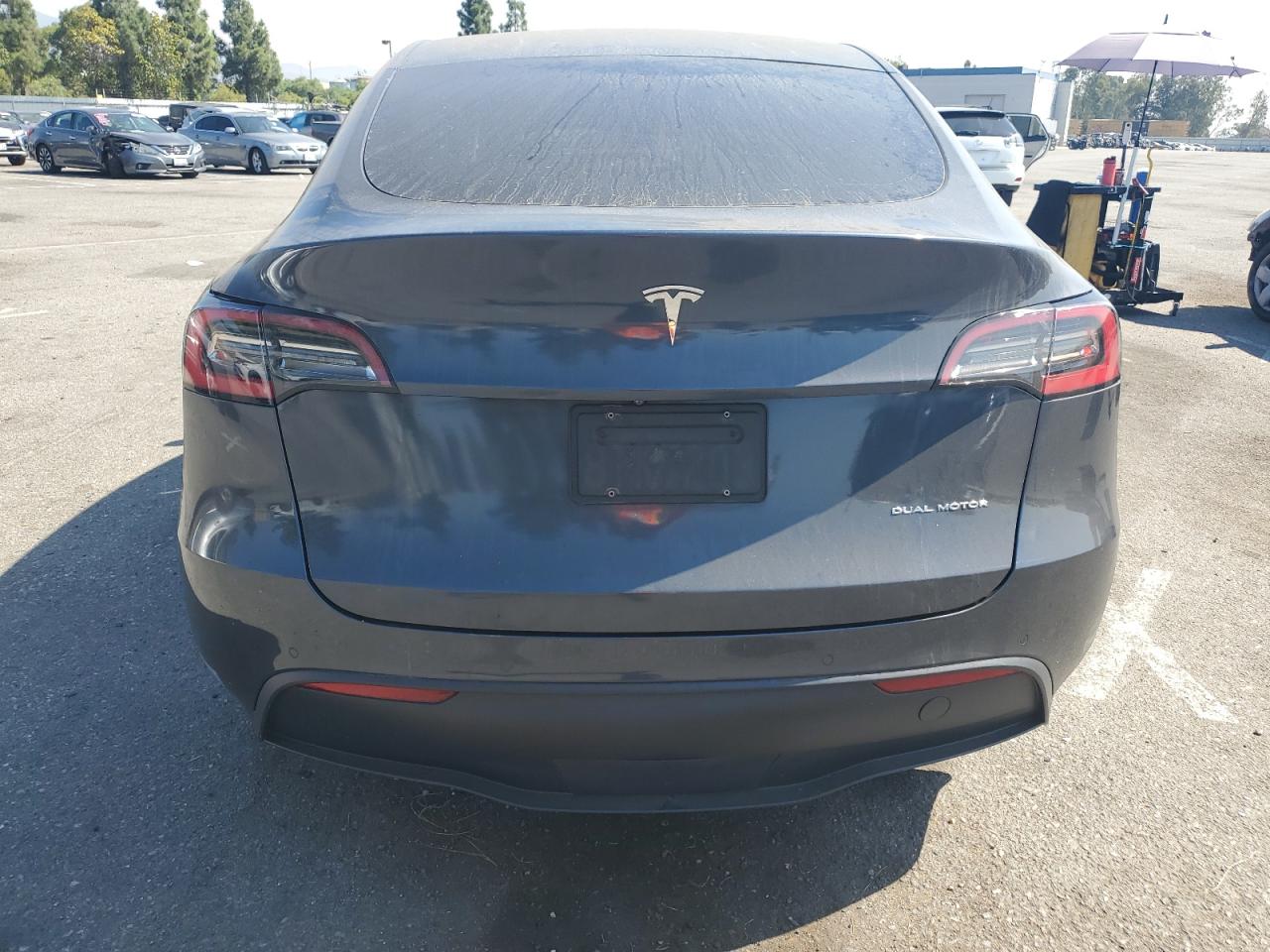 5YJYGDEE6MF073360 2021 Tesla Model Y