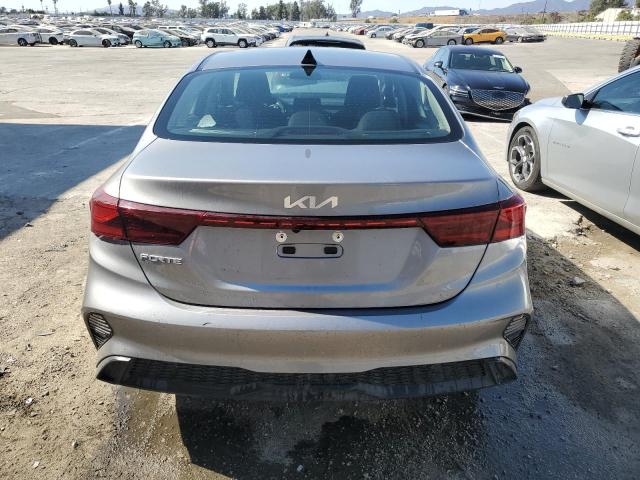 3KPF24AD3PE650178 Kia Forte LX 6