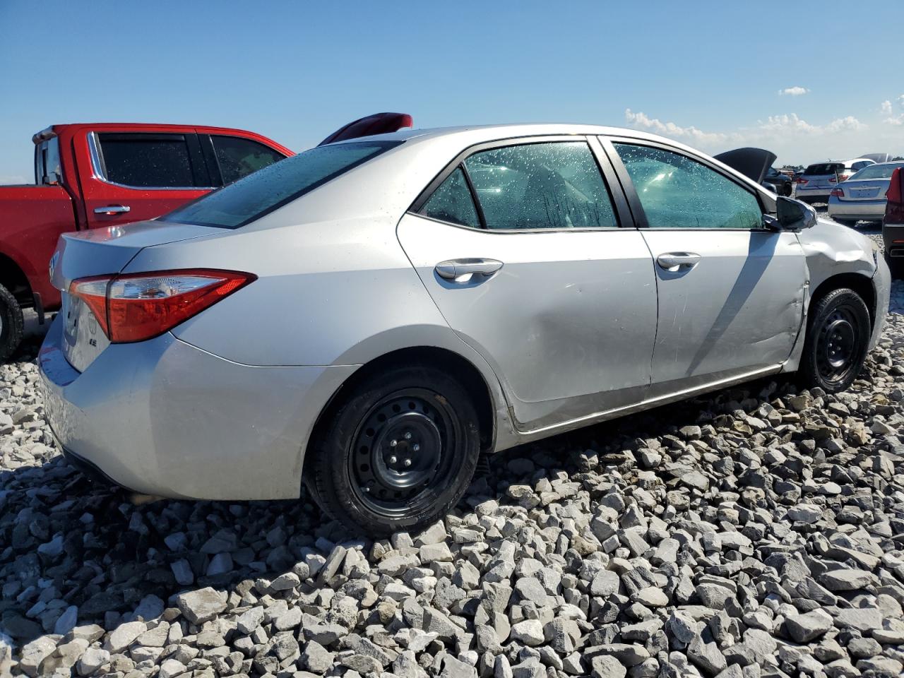 VIN 5YFBURHE5FP318339 2015 TOYOTA COROLLA no.3