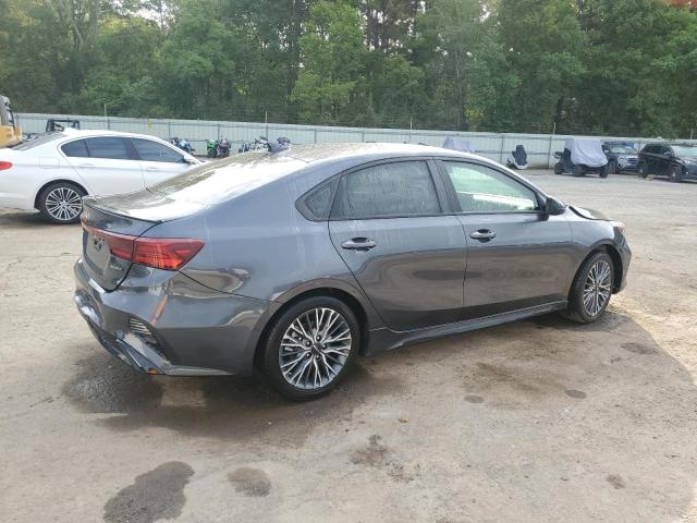 3KPF54AD4PE606598 Kia Forte GT L 3