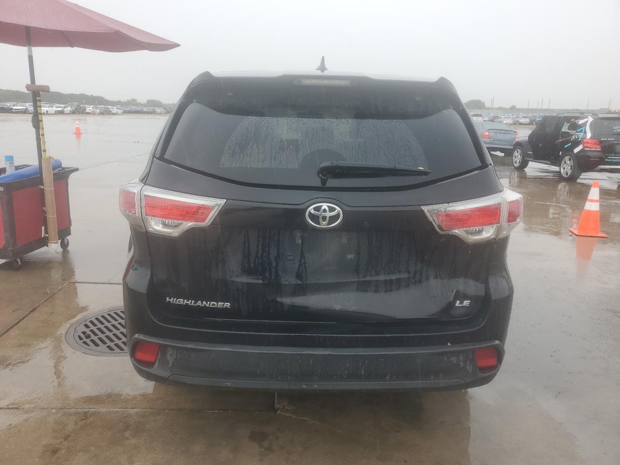 2014 Toyota Highlander Le VIN: 5TDZKRFH2ES029426 Lot: 70042504