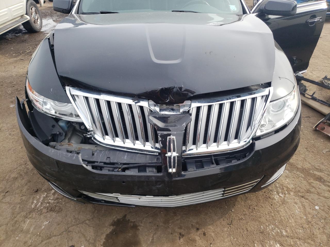 1LNHM93R69G635102 2009 Lincoln Mks