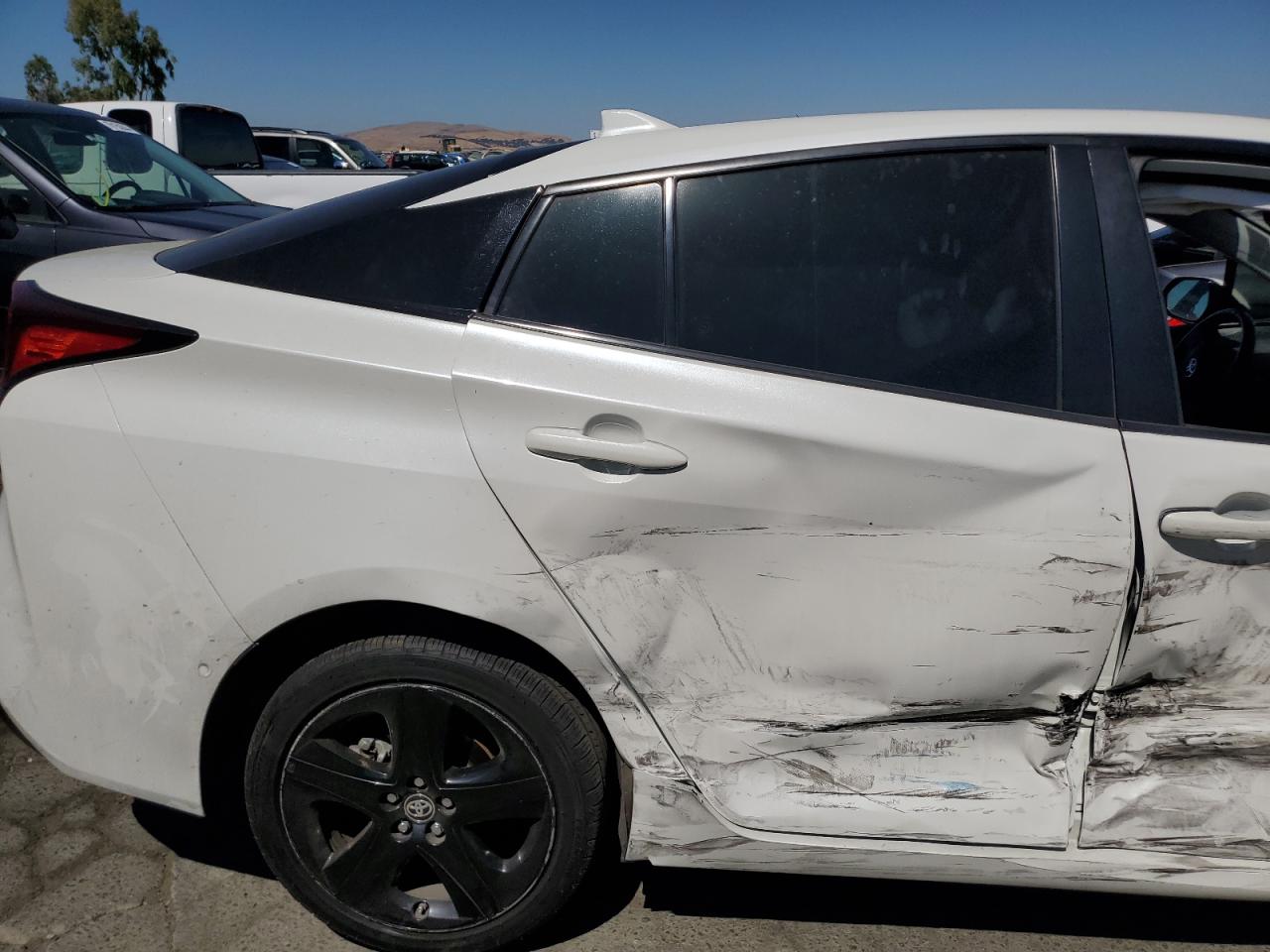 2019 Toyota Prius - Image 10
