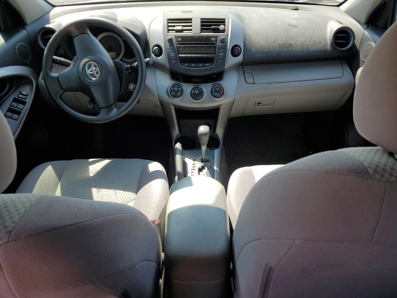 2008 Toyota Rav4 VIN: JTMBD33V185195255 Lot: 70303284