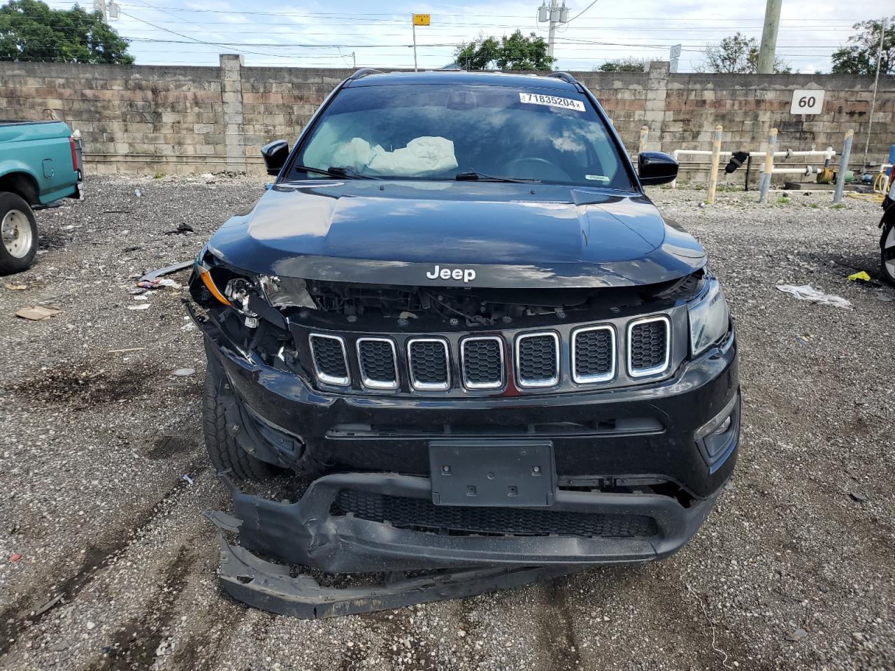 3C4NJDBB2HT639732 2017 Jeep Compass Latitude