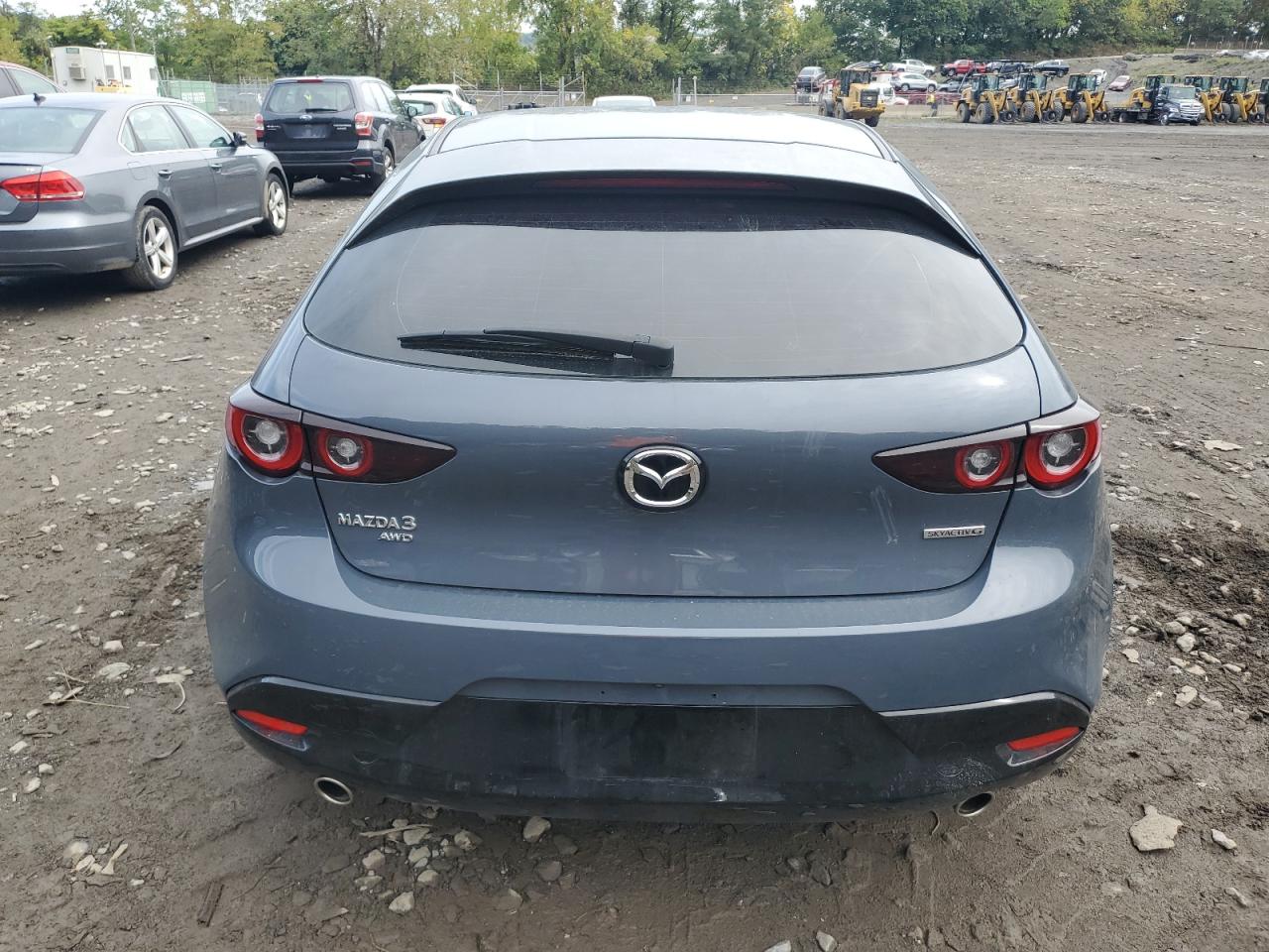 JM1BPBLM3P1618402 2023 Mazda 3 Preferred