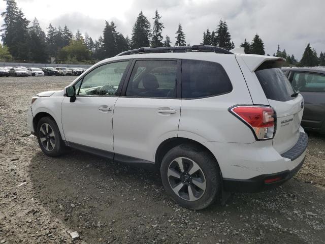 Паркетники SUBARU FORESTER 2017 Білий