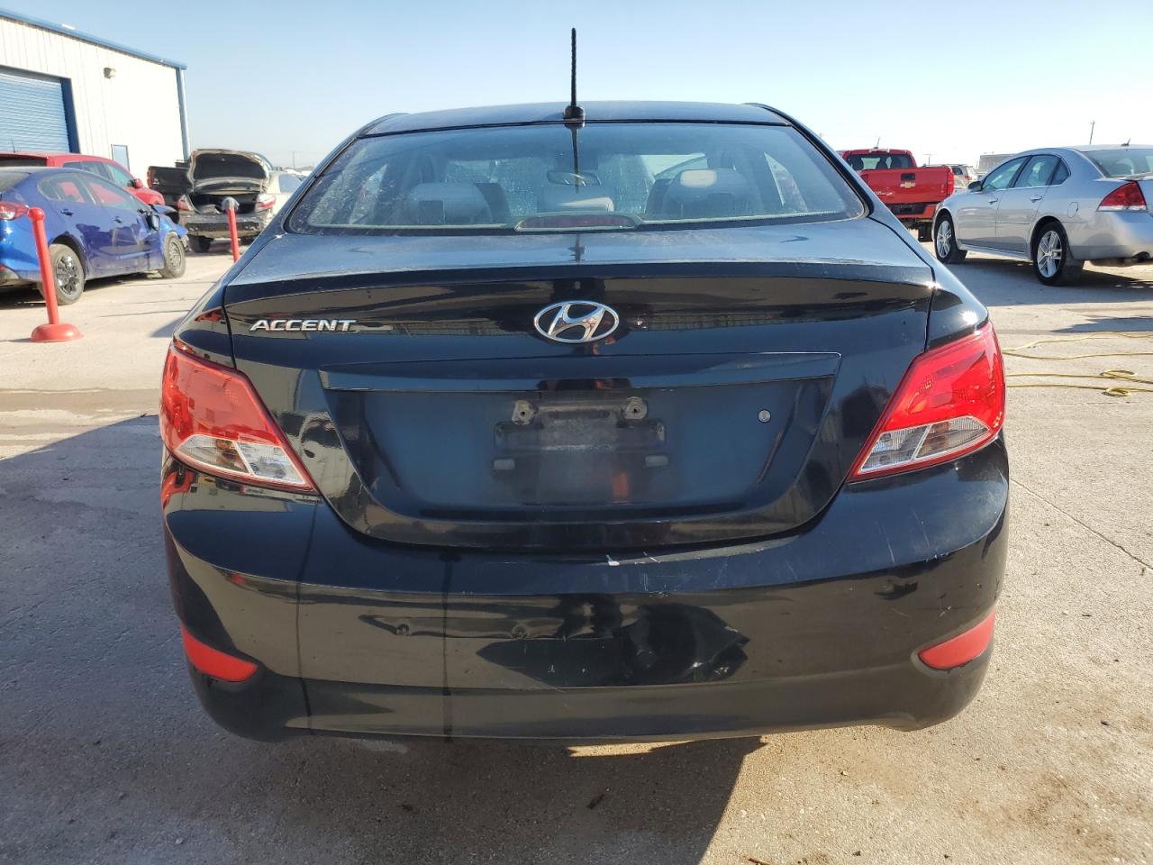 2015 Hyundai Accent Gls VIN: KMHCT4AE1FU821191 Lot: 70436344