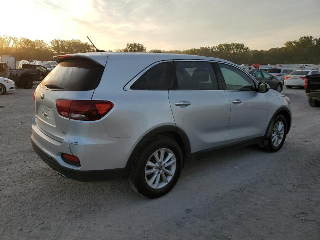  KIA SORENTO 2019 Srebrny