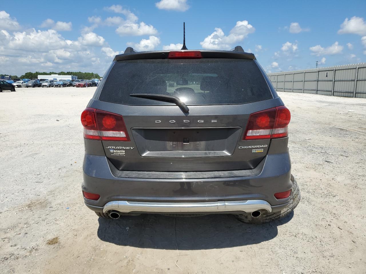 2018 Dodge Journey Crossroad VIN: 3C4PDCGG2JT216217 Lot: 72590234