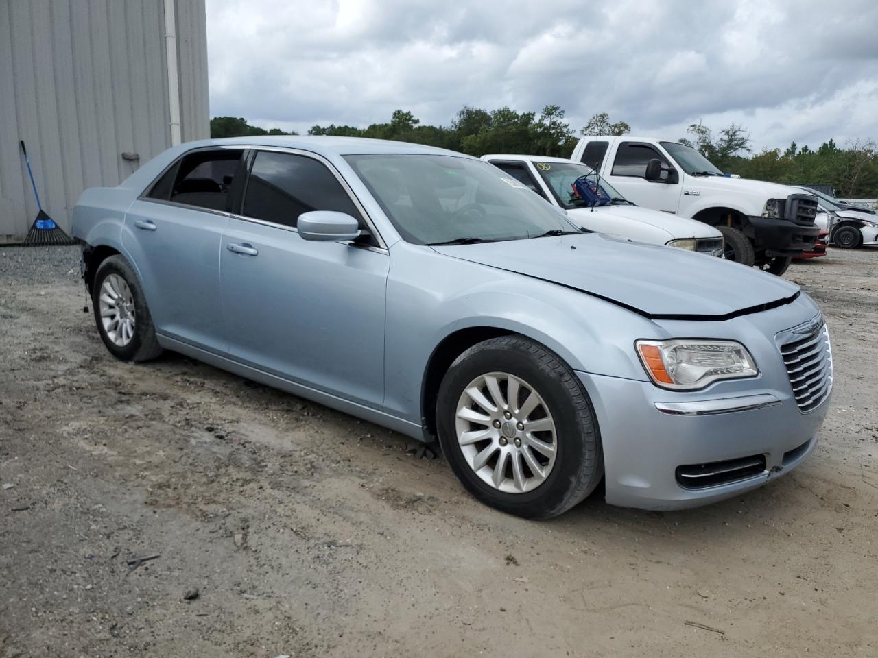 2C3CCAAG7DH589592 2013 Chrysler 300