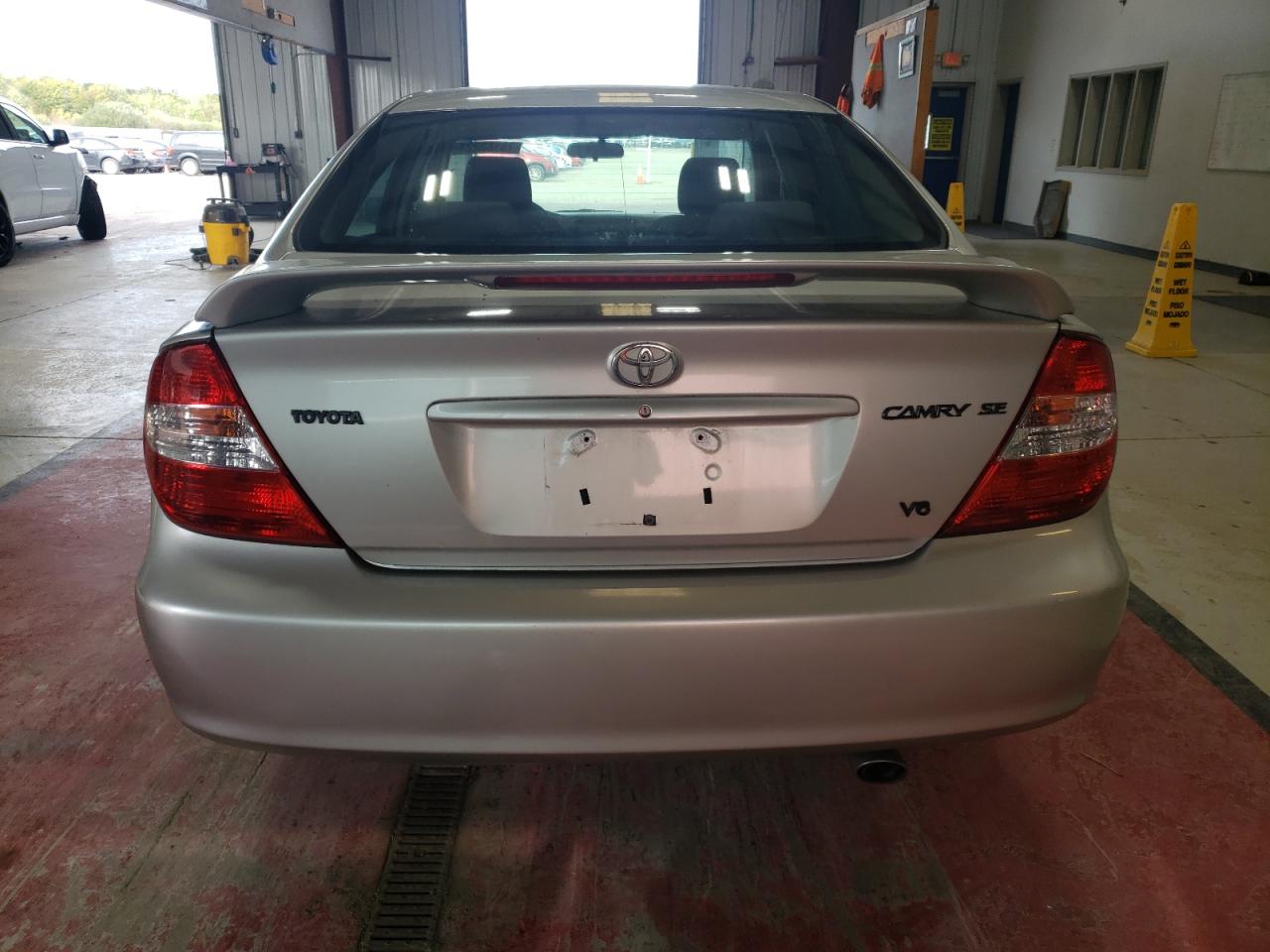 4T1BA32K34U030951 2004 Toyota Camry Se