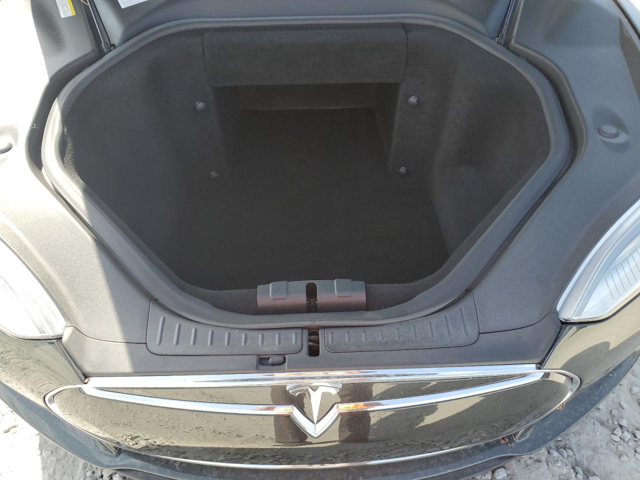 2014 Tesla Model S VIN: 5YJSA1H17EFP48956 Lot: 69828144