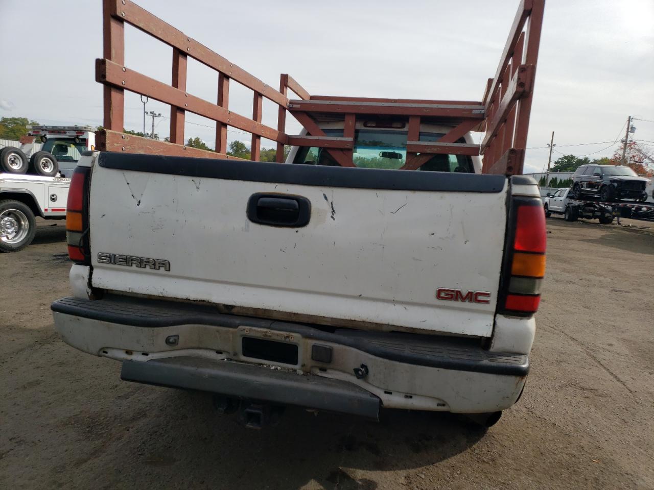 2004 GMC Sierra K2500 Heavy Duty VIN: 1GTHK24UX4E152060 Lot: 73139474