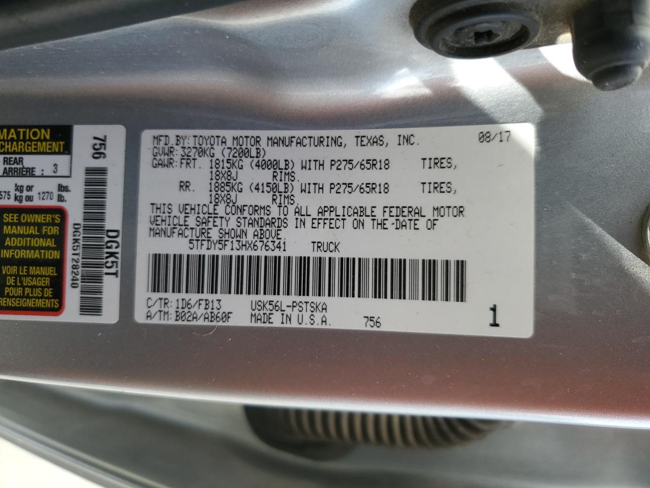 5TFDY5F13HX676341 2017 Toyota Tundra Crewmax Sr5