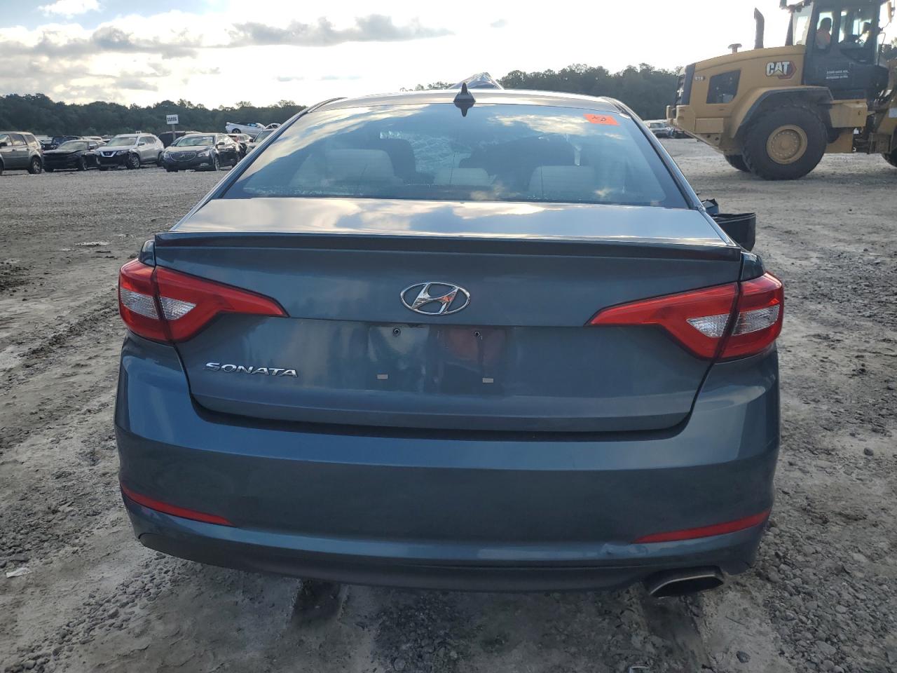 2015 Hyundai Sonata Se VIN: 5NPE24AF1FH185858 Lot: 73294394