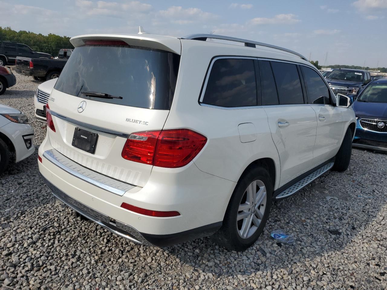 VIN 4JGDF2EE3FA592007 2015 MERCEDES-BENZ GL-CLASS no.3