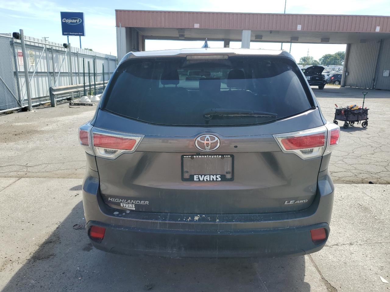 2014 Toyota Highlander Le VIN: 5TDBKRFH3ES068074 Lot: 69717824