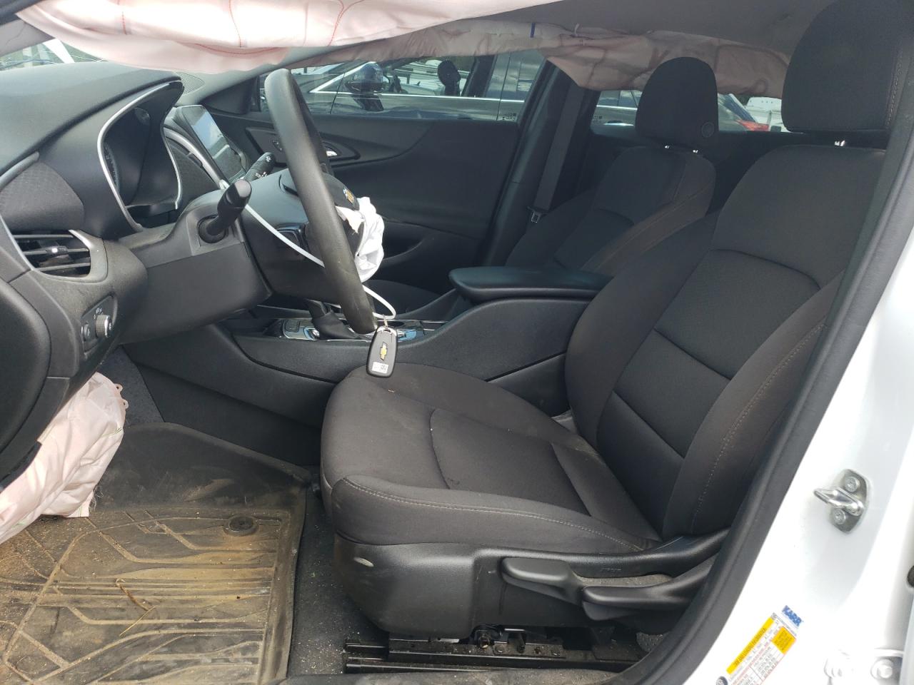 2023 Chevrolet Malibu - Image 7
