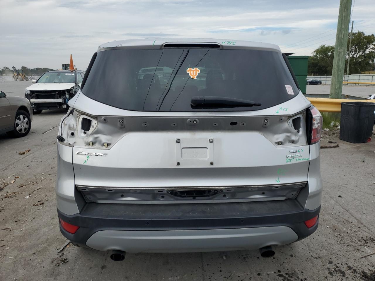 2018 Ford Escape Se VIN: 1FMCU0GD4JUA74313 Lot: 69875704