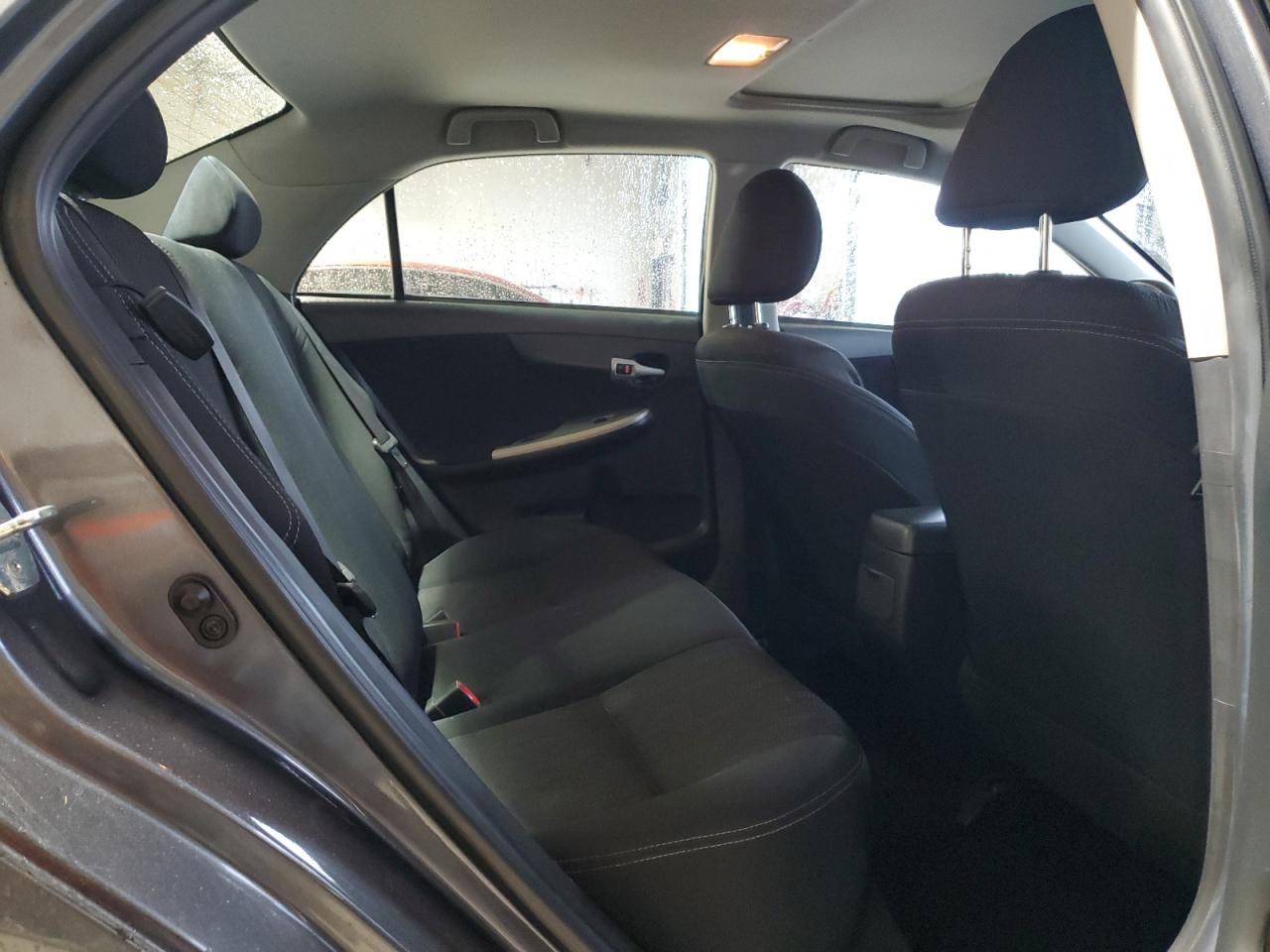 2012 Toyota Corolla - Image 11