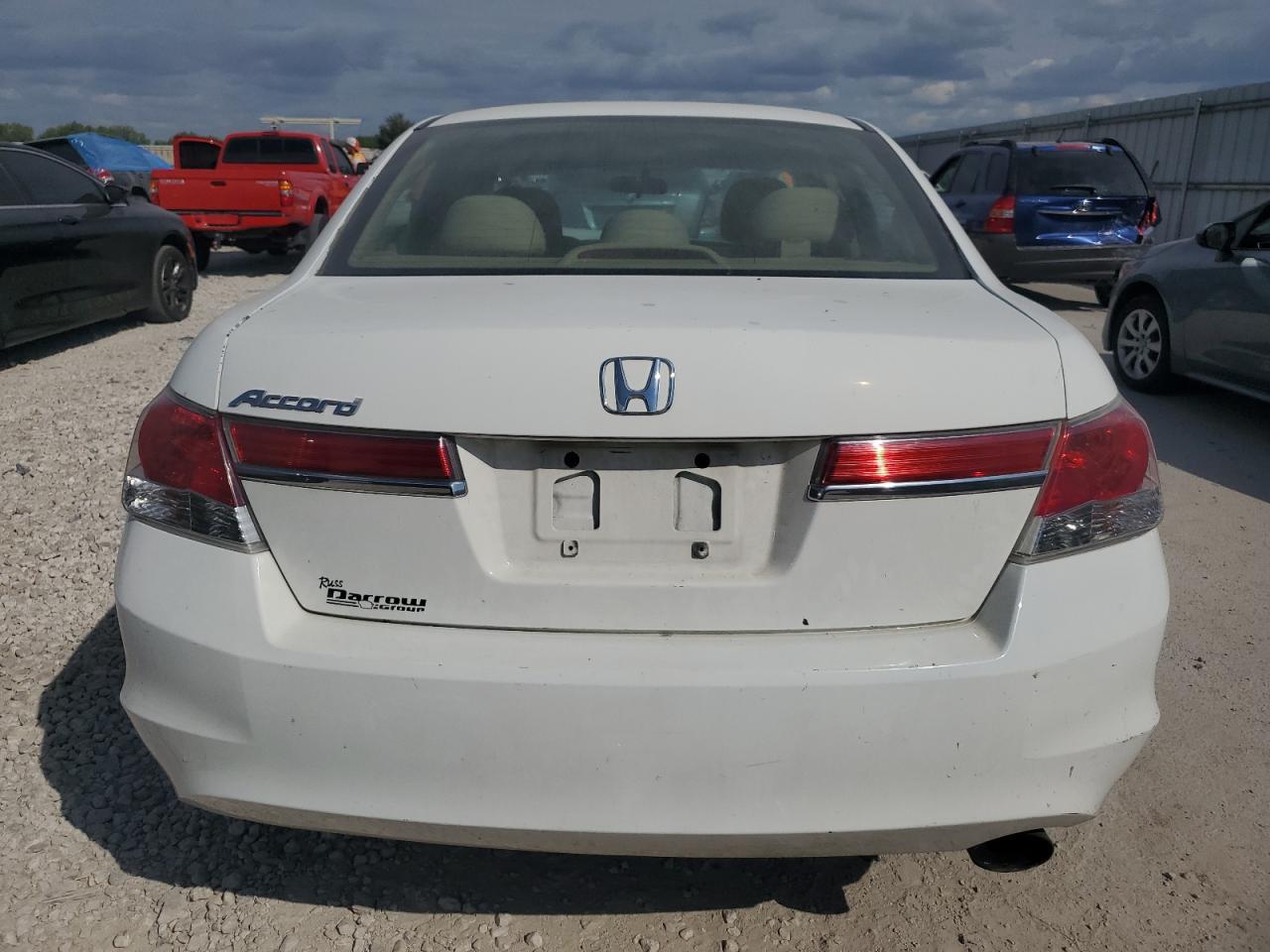 2011 Honda Accord Lx VIN: 1HGCP2F39BA015018 Lot: 72055004