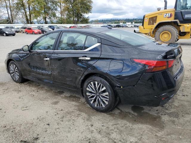 1N4BL4DV8RN390154 Nissan Altima SV 2