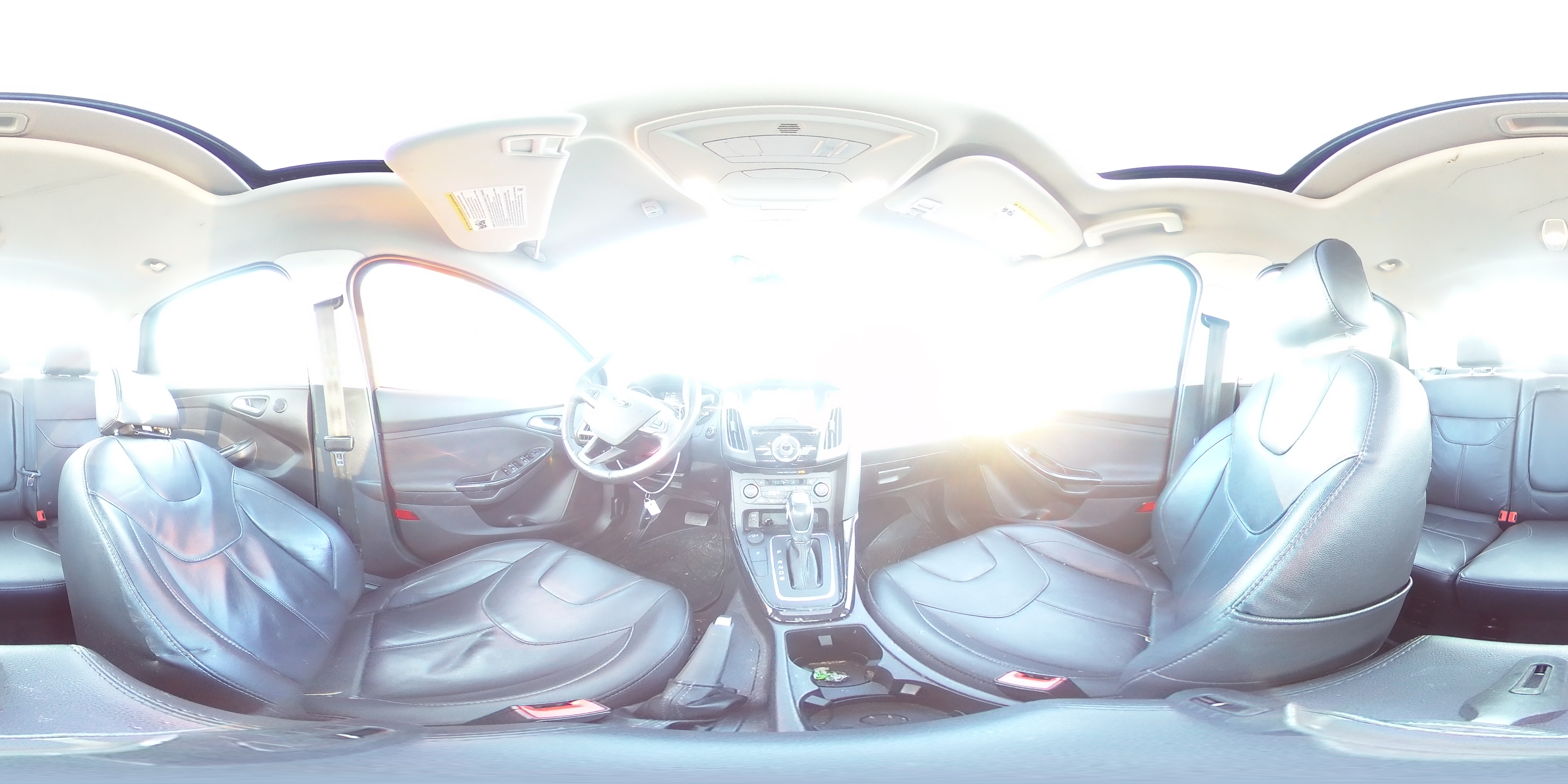 1FADP3J23JL235397 2018 Ford Focus Titanium