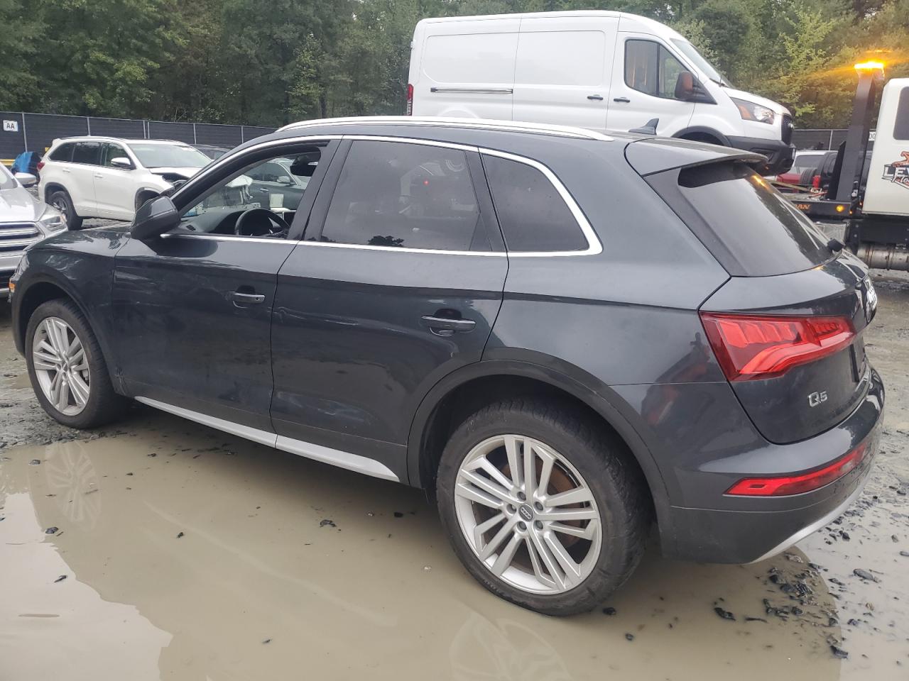 WA1BNAFY8J2006707 2018 AUDI Q5 - Image 2